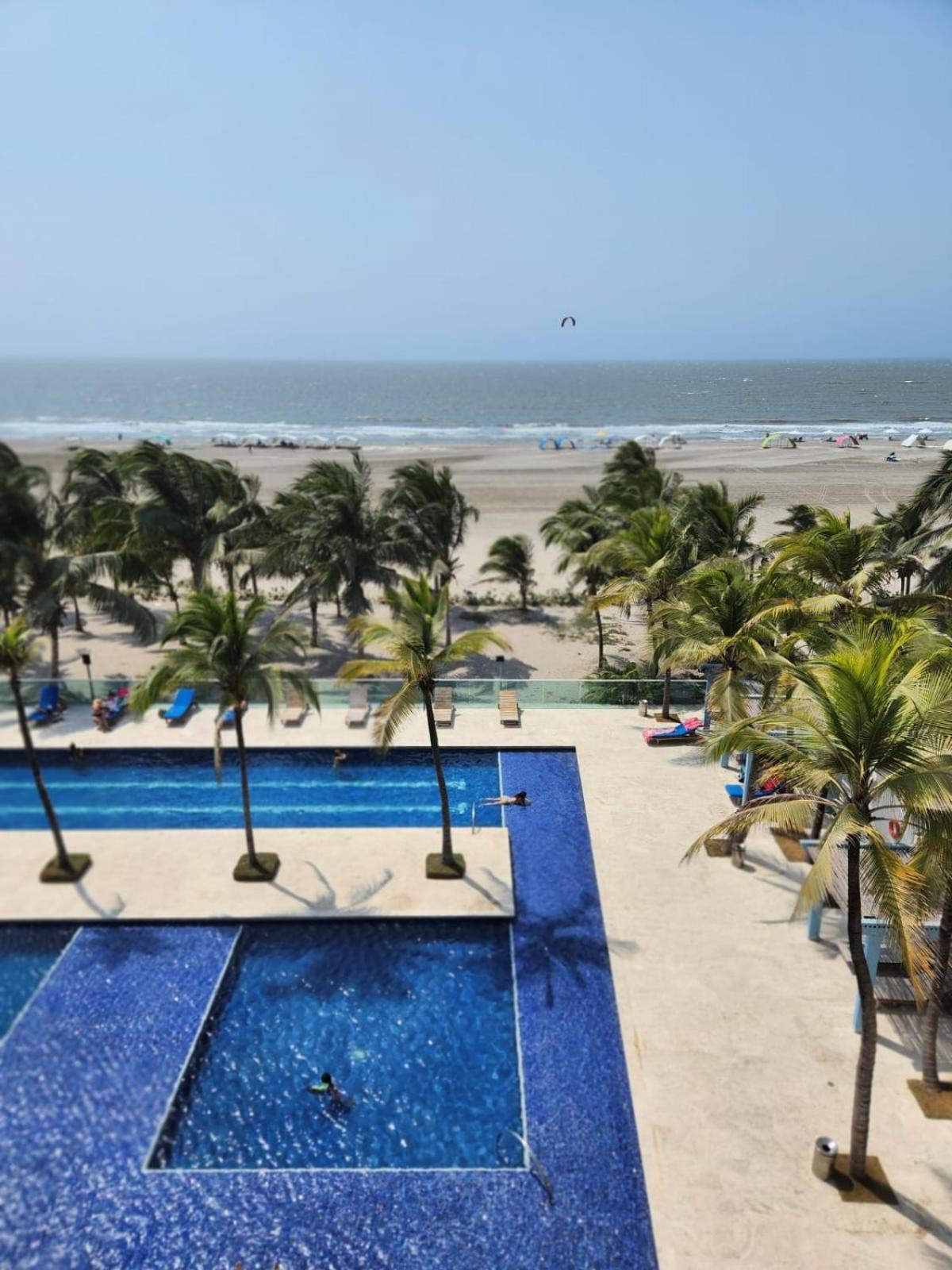 Con Terraza Frente Al Mar