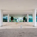 Apartamento con terraza Frente al Mar