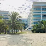 Apartamento con terraza Frente al Mar