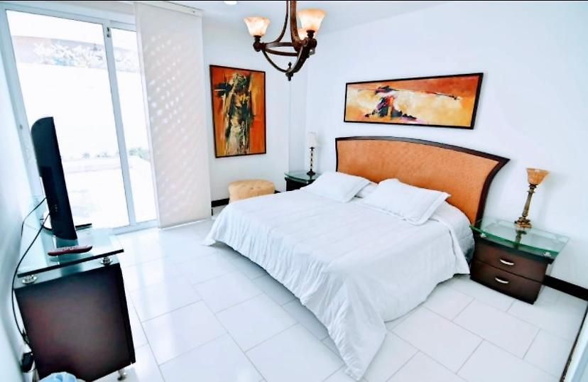 Con Terraza Frente Al Mar Apartamento *