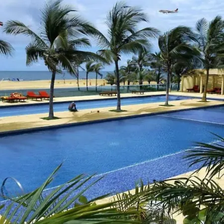 Con Terraza Frente Al Mar *