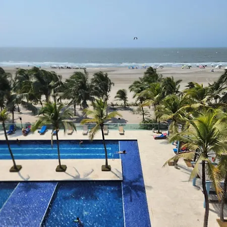 Con Terraza Frente Al Mar