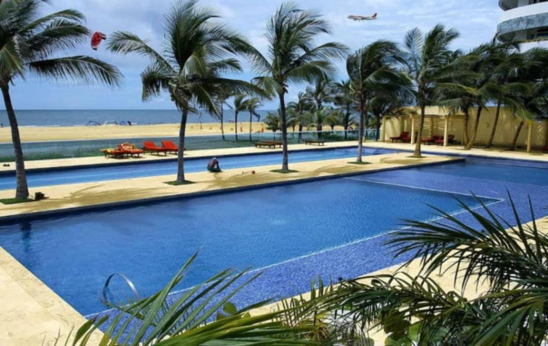 Con Terraza Frente Al Mar *